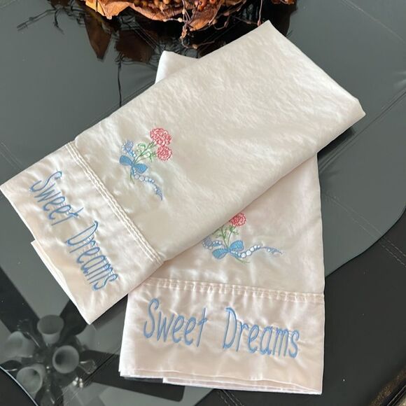 Lauren Ralph Lauren Light Pink Upcycled Cotton Pillowcases Custom Embroidery - Picture 3 of 9